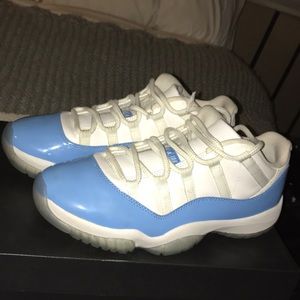 Jordan 11 (Low) ‘SAMPLE UNC COLOR WAY’